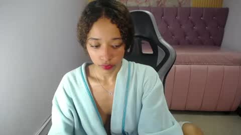 Snapshot of melody11_s chatting on 08-06-26, 08:16 Melody online show from 08-06-26, 08:16