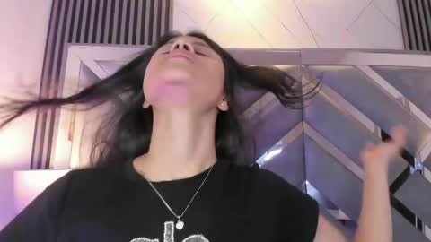 mel  online show from 03-11-26, 08:37