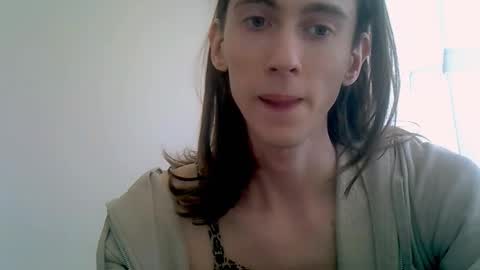 Snapshot of melody_gepards chatting on 02-12-26, 09:59 Melody online show from 02-12-26, 09:59