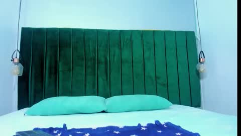 melody_kener online show from 03-05-26, 04:52