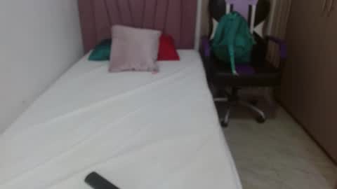 melody_mercy online show from 01-16-25, 12:20