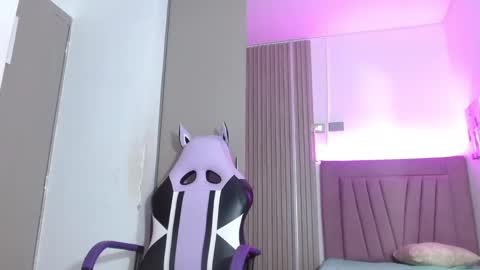 melody_mercy online show from 02-06-25, 06:24