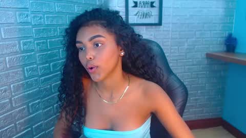 Snapshot of melody_stan chatting on 02-08-25, 05:50 I AM MELODY online show from 02-08-25, 05:50