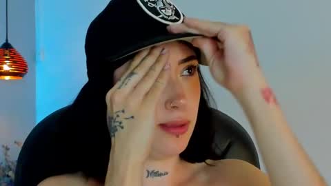 Snapshot of melody_suarez chatting on 01-13-25, 01:34 MELODY online show from 01-13-25, 01:34