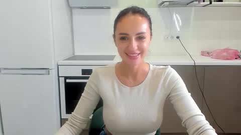 Masha online show from 10-01-25, 07:03