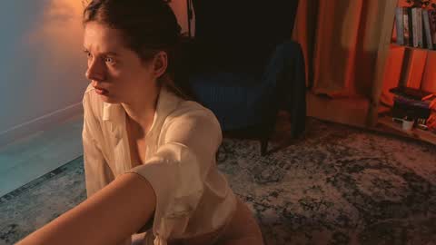 melody  online show from 12-21-24, 03:53