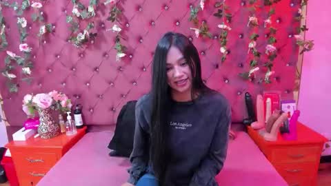 Melodysmithass online show from 11-22-25, 03:16