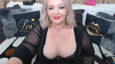 Snapshot of melyssamilfxxx chatting on 05-21-26, 04:08 melyssamilfxxx online show from 05-21-26, 04:08