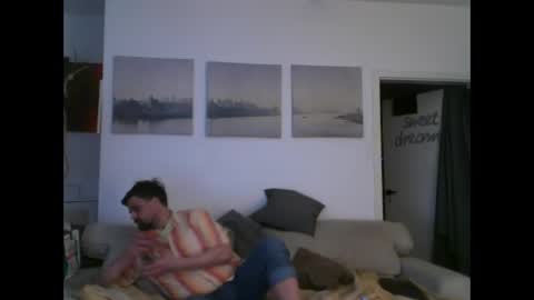 Snapshot of menace2dennis chatting on 05-23-26, 11:09 Dennis2Menace online show from 05-23-26, 11:09