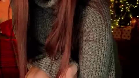 Mencialo online show from 12-18-25, 02:39