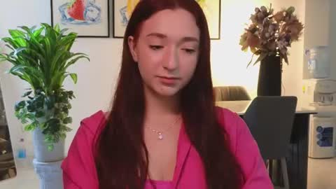 Snapshot of mencialo chatting on 07-23-26, 01:52 Mencialo online show from 07-23-26, 01:52