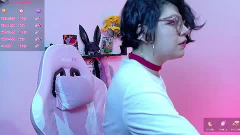 Snapshot of meow_cat4 chatting on 06-19-26, 11:47 Cata online show from 06-19-26, 11:47