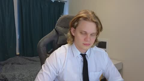 Mickey online show from 02-08-25, 04:25