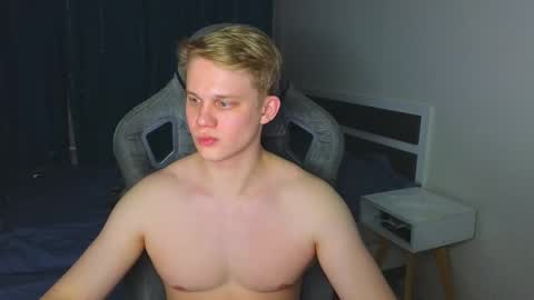 Mickey online show from 03-05-26, 07:32