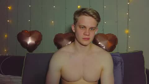 Mickey online show from 04-09-26, 06:02