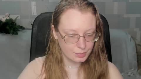 meowcr online show from 04-12-26, 10:04