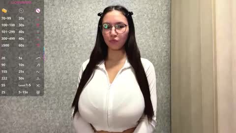 Snapshot of meowgirlye chatting on 02-02-26, 09:08 Mona online show from 02-02-26, 09:08