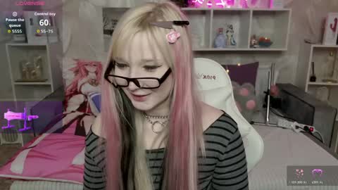 MeowkaKitty online show from 03-22-26, 01:53