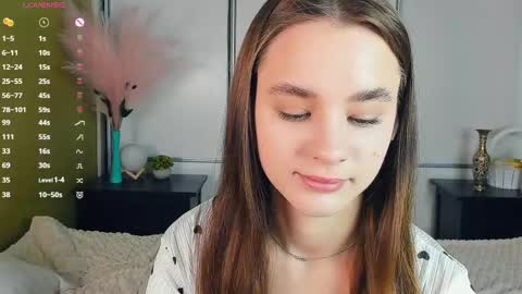 Julie online show from 04-10-26, 07:46