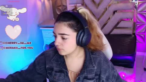    online show from 11-22-25, 07:02