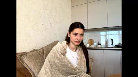 LEVA online show from 04-25-26, 03:09