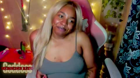 Mercedes Redd online show from 06-06-26, 02:44