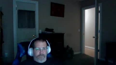 mercer1977 online show from 09-10-25, 03:45