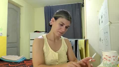 Miss Helena online show from 12-18-25, 02:56