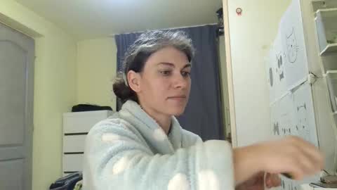 Snapshot of merciylove chatting on 03-18-26, 05:27 Miss Helena online show from 03-18-26, 05:27