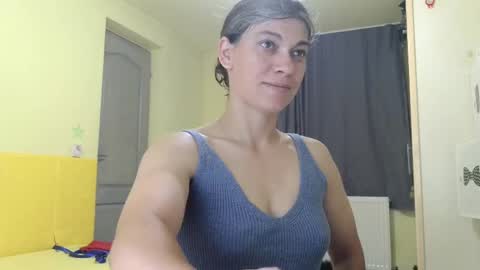 Snapshot of merciylove chatting on 06-04-26, 06:14 Miss Helena online show from 06-04-26, 06:14