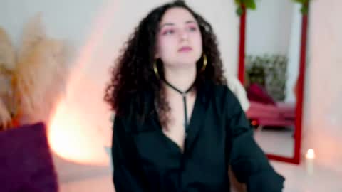 Snapshot of merida_bell18 chatting on 04-22-26, 09:05 Merida Bell online show from 04-22-26, 09:05