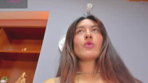 Snapshot of meridafox_ chatting on 10-01-25, 06:14 MERI online show from 10-01-25, 06:14