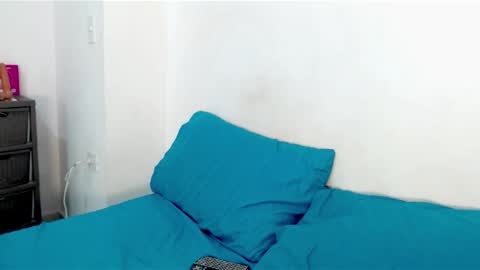 MeridandWither online show from 10-21-25, 01:01