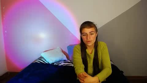 MERILY online show from 12-16-25, 12:04