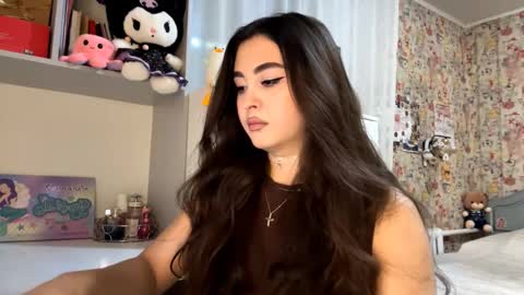 Enni online show from 11-21-25, 04:05