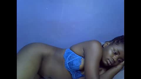 merlin_queen online show from 11-15-25, 06:59