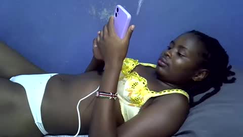 merlin_queen online show from 12-14-25, 02:55