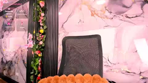 Diane 3 online show from 10-14-25, 04:35