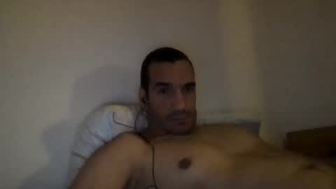 Snapshot of meroll3 chatting on 11-19-25, 03:56 meroll3 online show from 11-19-25, 03:56