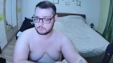 King and Queen online show from 04-23-26, 06:43