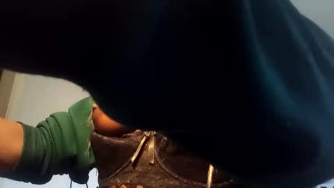 Alexismerton online show from 02-17-26, 04:24