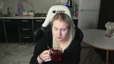 Merty online show from 04-22-26, 09:16