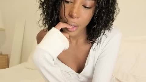 Snapshot of meruboo chatting on 10-07-25, 11:46 meruboo online show from 10-07-25, 11:46