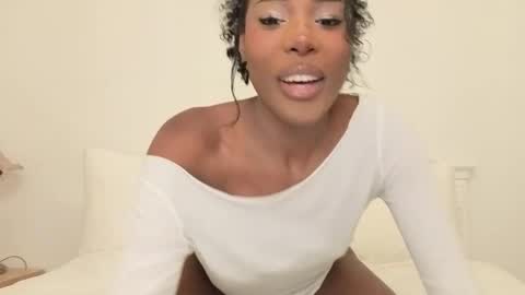 Snapshot of meruboo chatting on 10-14-25, 11:16 meruboo online show from 10-14-25, 11:16