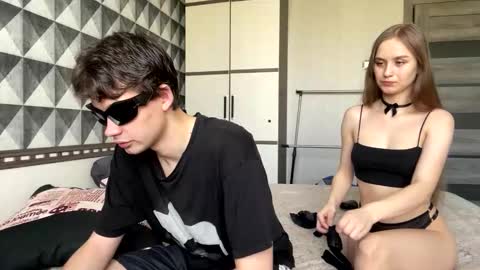 Johnny and Hailey online show from 01-17-26, 05:34