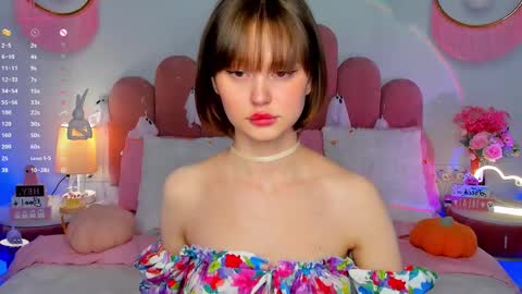 Anna online show from 10-31-25, 06:58