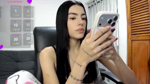 Mery Summer online show from 12-16-25, 08:47