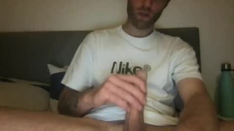 Snapshot of messageme11 chatting on 06-20-26, 10:45 messageme11 online show from 06-20-26, 10:45