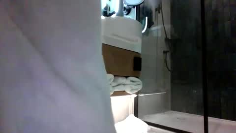messagemeifyouwanttochatgmail online show from 01-18-25, 04:21