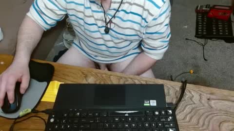 Snapshot of metalsharkk chatting on 01-30-25, 09:36 metalsharkk online show from 01-30-25, 09:36